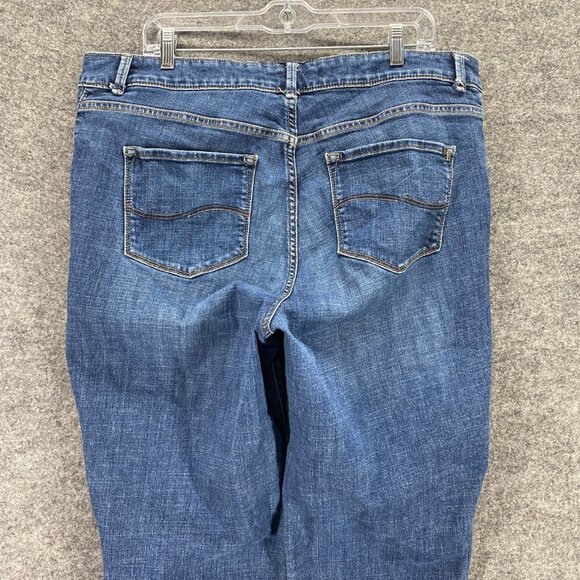 Lee Jeans Women XL Blue Medium Wash Bootcut Curvy Fit High Rise Casual Denim - Picture 4 of 10